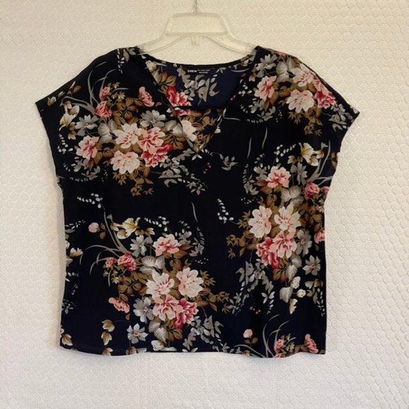 Shein Cap Sleeve Floral Print V Neck Top -Vibrant Colors, Lightweight - Size L - Picture 2 of 6